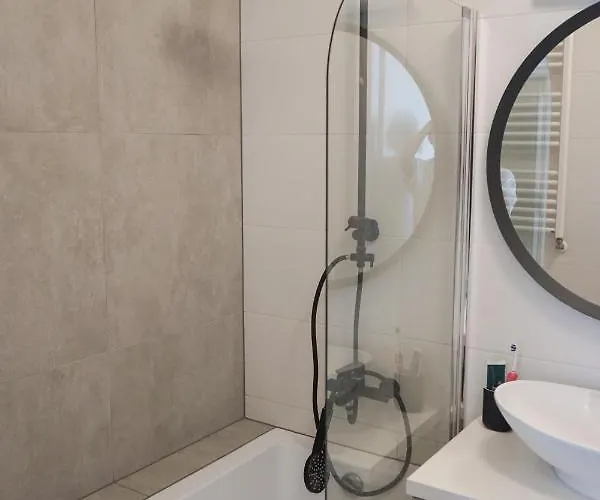 Przytulne Mieszkanie W Cichej Okolicy Wroclaw